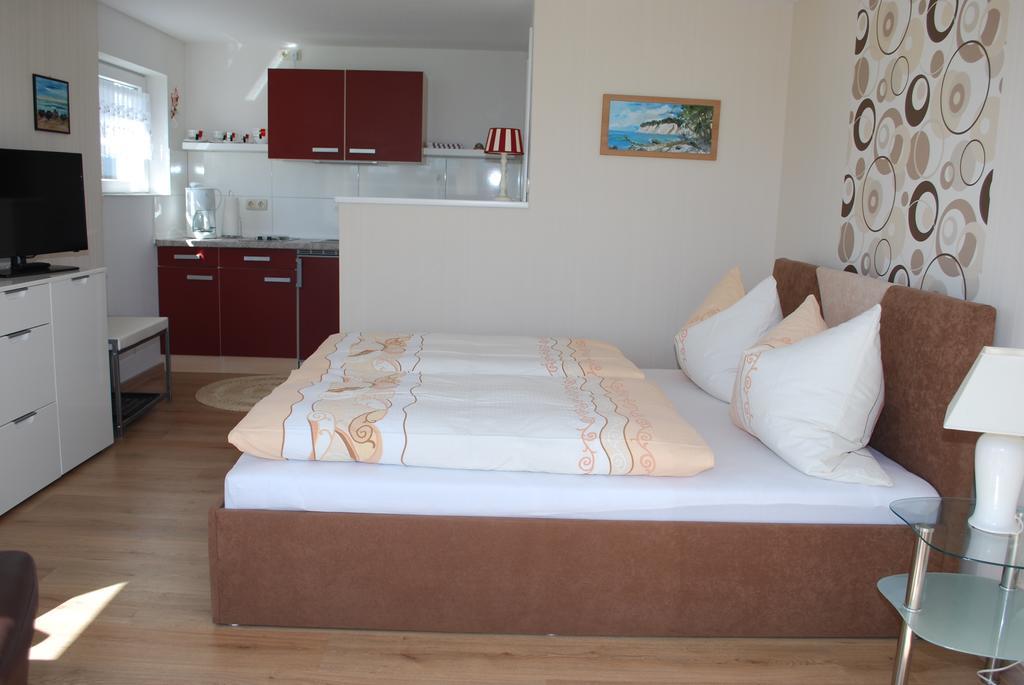 Ferienunterkuenfte Familie Panter Apartment Sassnitz Ngoại thất bức ảnh